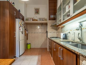 CASA EN VENTA SAN FERNANDO 5 AMB+DEP JARDIN GARAJE