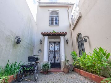 CASA EN VENTA SAN FERNANDO 5 AMB+DEP JARDIN GARAJE