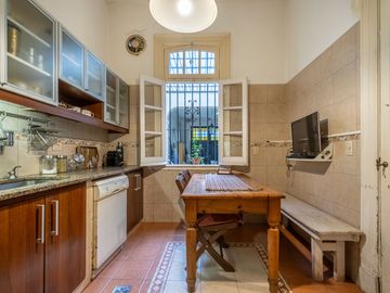 CASA EN VENTA SAN FERNANDO 5 AMB+DEP JARDIN GARAJE