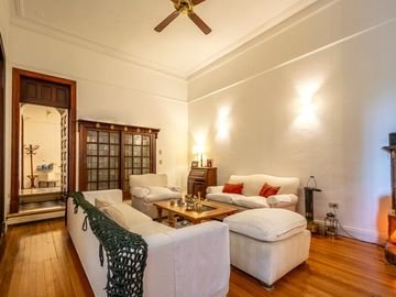 CASA EN VENTA SAN FERNANDO 5 AMB+DEP JARDIN GARAJE