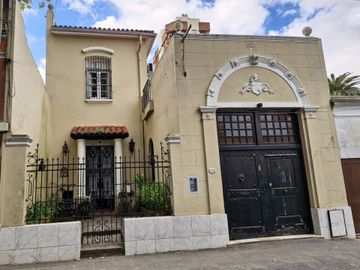 CASA EN VENTA SAN FERNANDO 5 AMB+DEP JARDIN GARAJE