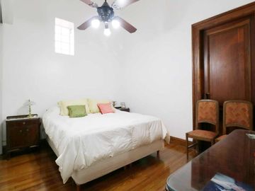 Departamento Piso Venta 5 Amb Monserrat impecable