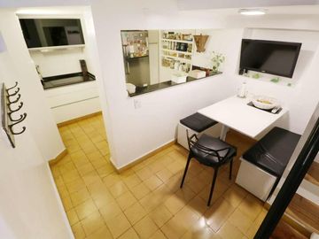 Departamento Piso Venta 5 Amb Monserrat impecable