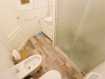 Departamento Piso Venta 5 Amb Monserrat impecable