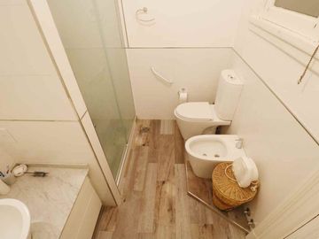 Departamento Piso Venta 5 Amb Monserrat impecable