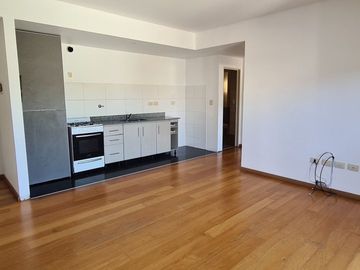 VENTA DEPARTAMENTO 2 AMBIENTES COCHERA WILDE