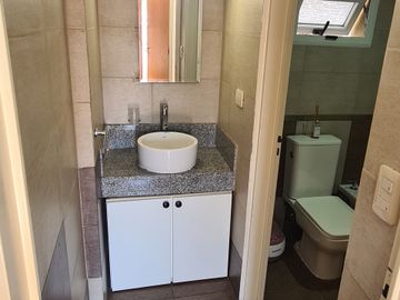 VENTA DEPARTAMENTO 2 AMBIENTES COCHERA WILDE