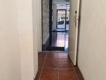 VENTA DEPARTAMENTO 2 AMBIENTES COCHERA WILDE