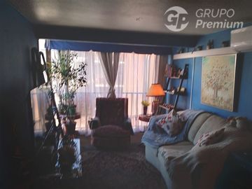 Departamento en Venta en Av. Independencia, entre Dgo. Santa María y Av. Inglaterra