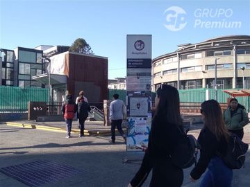 Departamento en Venta en Av. Independencia, entre Dgo. Santa María y Av. Inglaterra