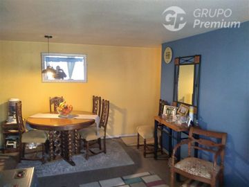 Departamento en Venta en Av. Independencia, entre Dgo. Santa María y Av. Inglaterra