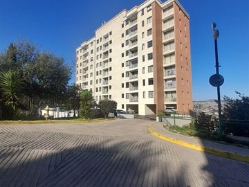 Departamento en Venta en Camino del Sol 2.400