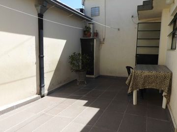 PH 3 AMBIENTES VENTA EL PALOMAR CON PATIO Y BALCON