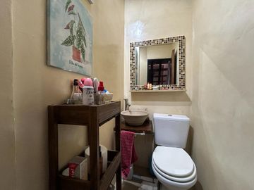Venta Casa duplex 4 amb c/ cochera y patio Sarandi