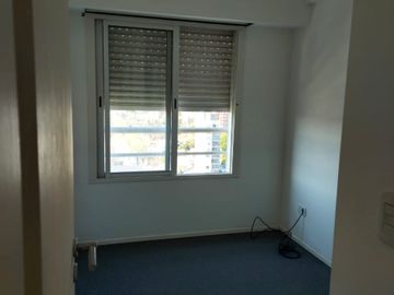 VENTA DEPARTAMENTO 4 AMB CON COCH APTO CREDITO