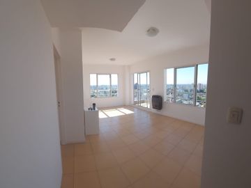 VENTA DEPARTAMENTO 4 AMB CON COCH APTO CREDITO