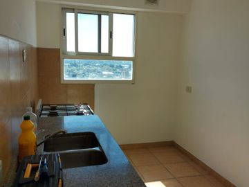 VENTA DEPARTAMENTO 4 AMB CON COCH APTO CREDITO