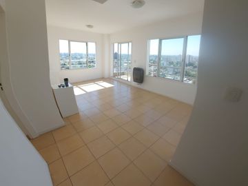 VENTA DEPARTAMENTO 4 AMB CON COCH APTO CREDITO