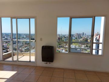 VENTA DEPARTAMENTO 4 AMB CON COCH APTO CREDITO