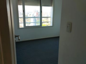 VENTA DEPARTAMENTO 4 AMB CON COCH APTO CREDITO
