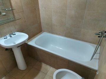 VENTA DEPARTAMENTO 4 AMB CON COCH APTO CREDITO