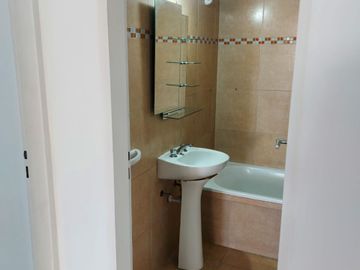 VENTA DEPARTAMENTO 4 AMB CON COCH APTO CREDITO