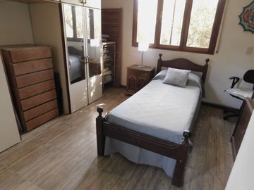 Venta casa Funes con pileta y dos plantas