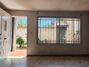 PH 5 amb en venta en Lanús con quincho y patio
