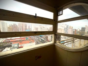 DTO. EN VENTA 3 AMB.82 MTC/BALCON AL FTE.-LANÚS