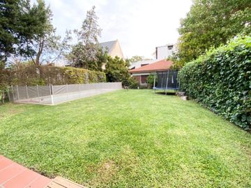 Venta casa en Hurlingham  ZONA CENTRO 6 ambientes