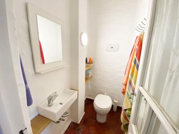 Venta casa en Hurlingham  ZONA CENTRO 6 ambientes