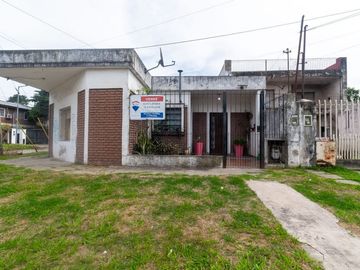Oportunidad! Casa 4 amb con Patio y Parrilla