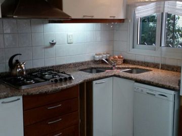 VENTA DE CASA CON PISCINA QUINCH0 Y DEPTO INTERNO