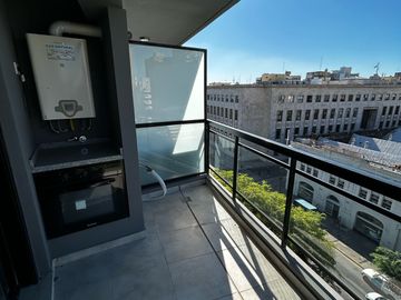 Av Pellegrini  al 1900 - 2 Dormitorios con cochera - Amenities