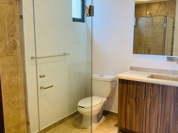 CASA EN VENTA EN CUMBRES DEL LAGO JURIQUILLA PRIVADA DAVINCI. 16