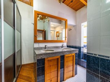 Casa en Venta en Villas del Mesón, Juriquilla a pasos del Campo de Golf