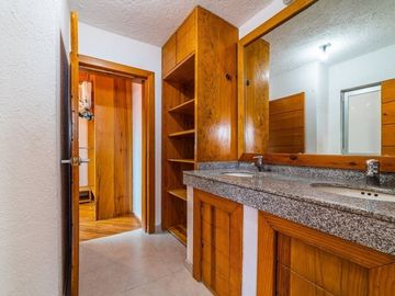 Casa en Venta en Villas del Mesón, Juriquilla a pasos del Campo de Golf