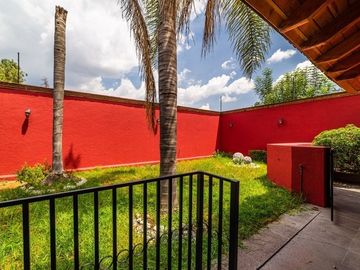 Casa en Venta en Villas del Mesón, Juriquilla a pasos del Campo de Golf