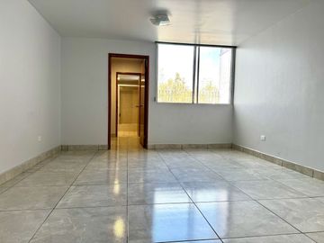 Departamento con uso de suelo en Venta  (Zona Río)