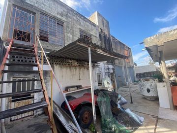 OPORTUNIDAD UNICA! CASA EN VENTA PARA REMODELAR