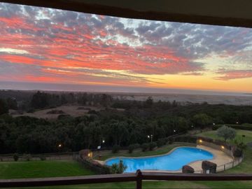 Se vende departamento en Condominio Mantagua.