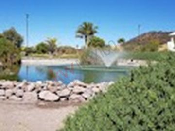 Real del Bosque, Venta de Terreno 163m2. Cuenta con una construcción en Obra Negra de 125 m2.   Casa para terminar a su gusto.