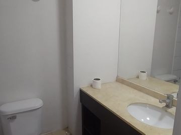 Amplio Departamento en Venta en un primer Piso