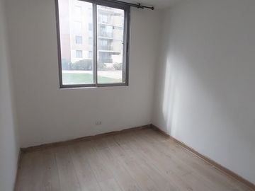 Amplio Departamento en Venta en un primer Piso