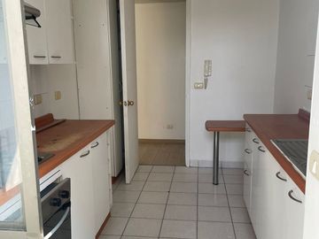 Amplio Departamento en Venta en un primer Piso