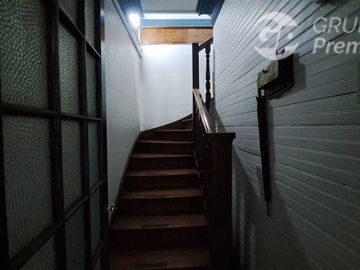 Casa en Venta en Republica/Domeyco / Se vende propiedad con 2 casas independientes total 4 habitaciones 2 baños patio interior