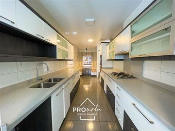 Departamento en Venta en Cerca parque Bicentenario