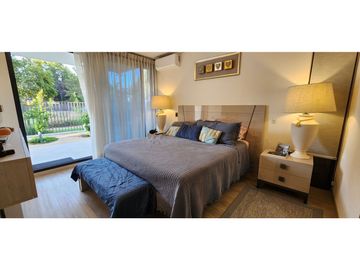 Dpto 3D+3B+ 2 EST+BOD Con Jardín privado de 197,63 m2
