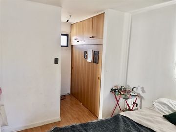 Casa en Venta en A metros de Calle Condell Sur
