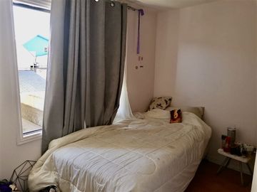 Casa en Venta en A metros de Calle Condell Sur